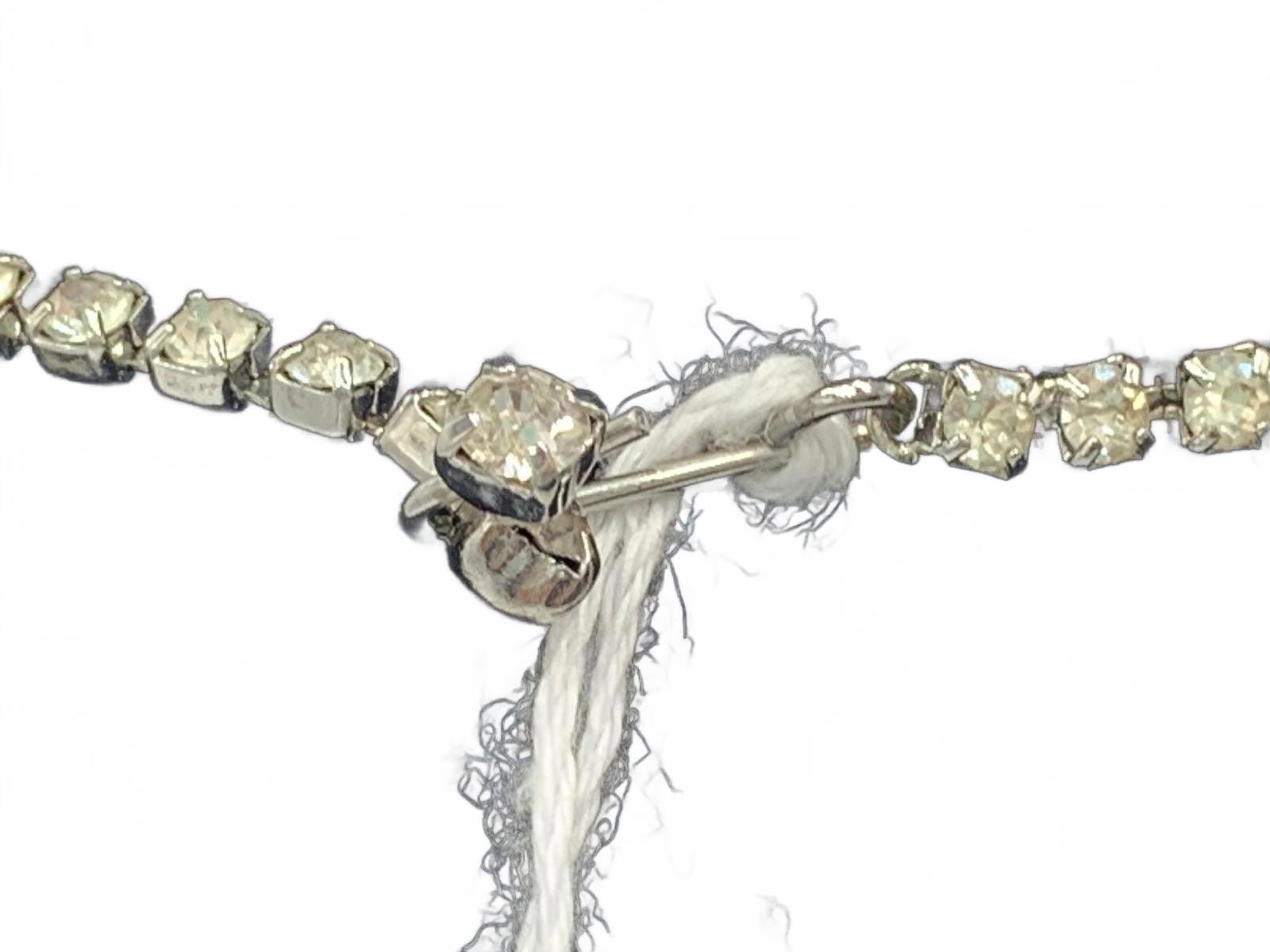 Unsigned Silvertone White Rhinestone & Faux Pearl… - image 7