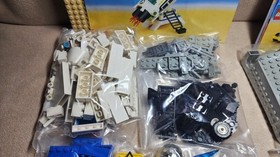 Lego Town Space Port 6455 Space Simulation Station 6456 Mission Control Lot