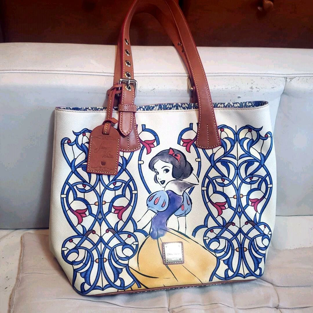 Dooney emily shop tote