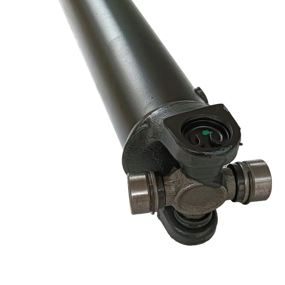 TrueDrive Front Driveshaft 763 mm For 1995-2000 GMC K2500 K3500 16502468 Foto 2 de 4