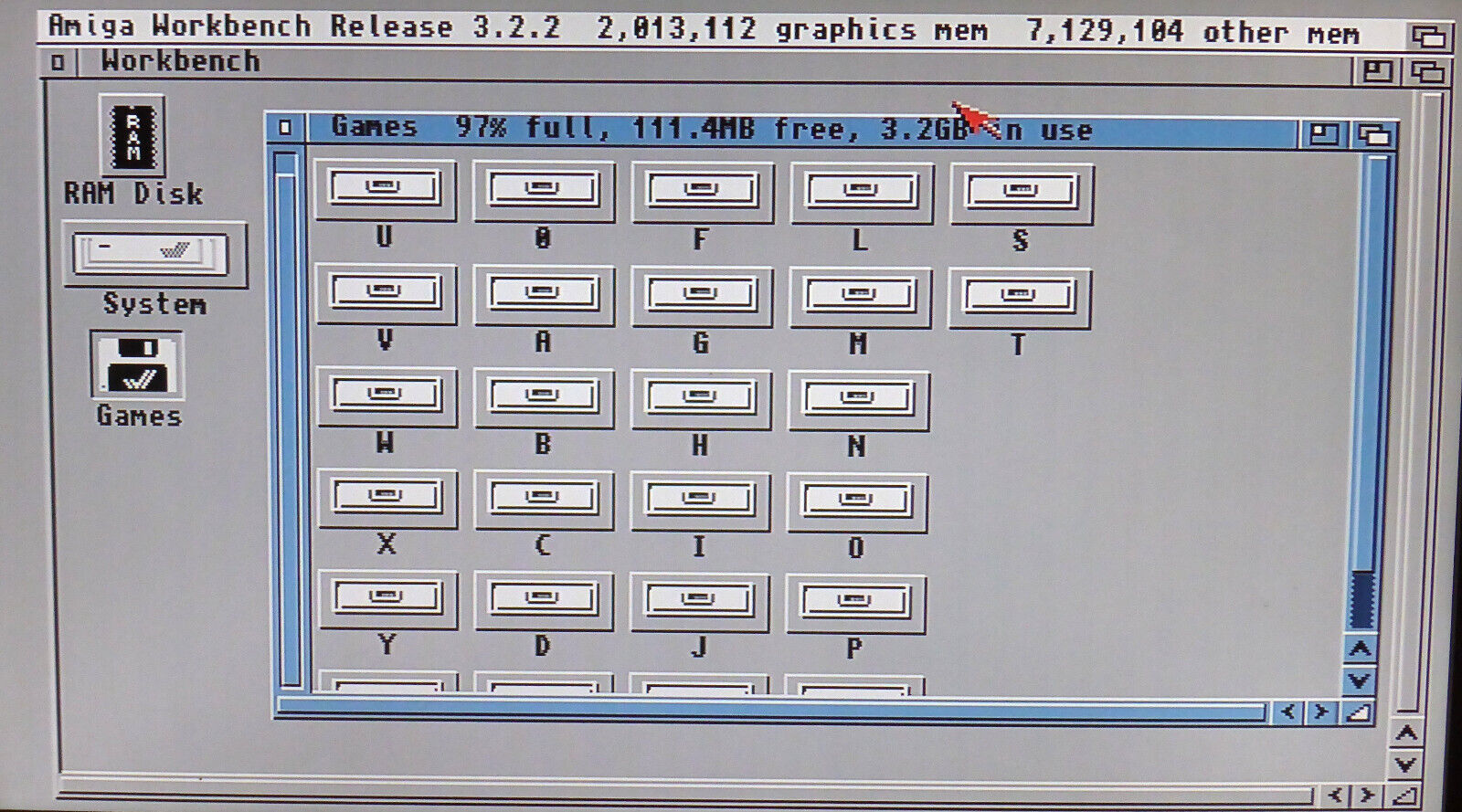 AMIGA 600 . Workbench 3.2.2 WHDLoad ( 3GB Spiele und Programe ) Kickstart