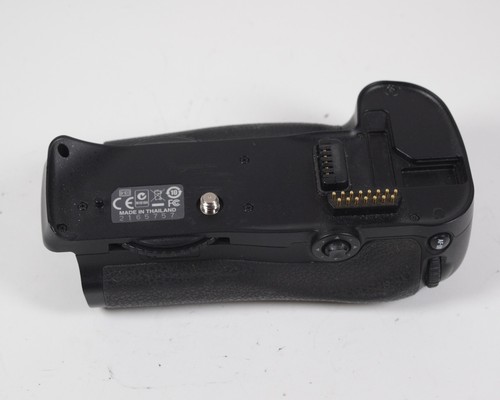 Battery grip originale Nikon MB-D10 per D700 + D300 - Foto 7 di 7