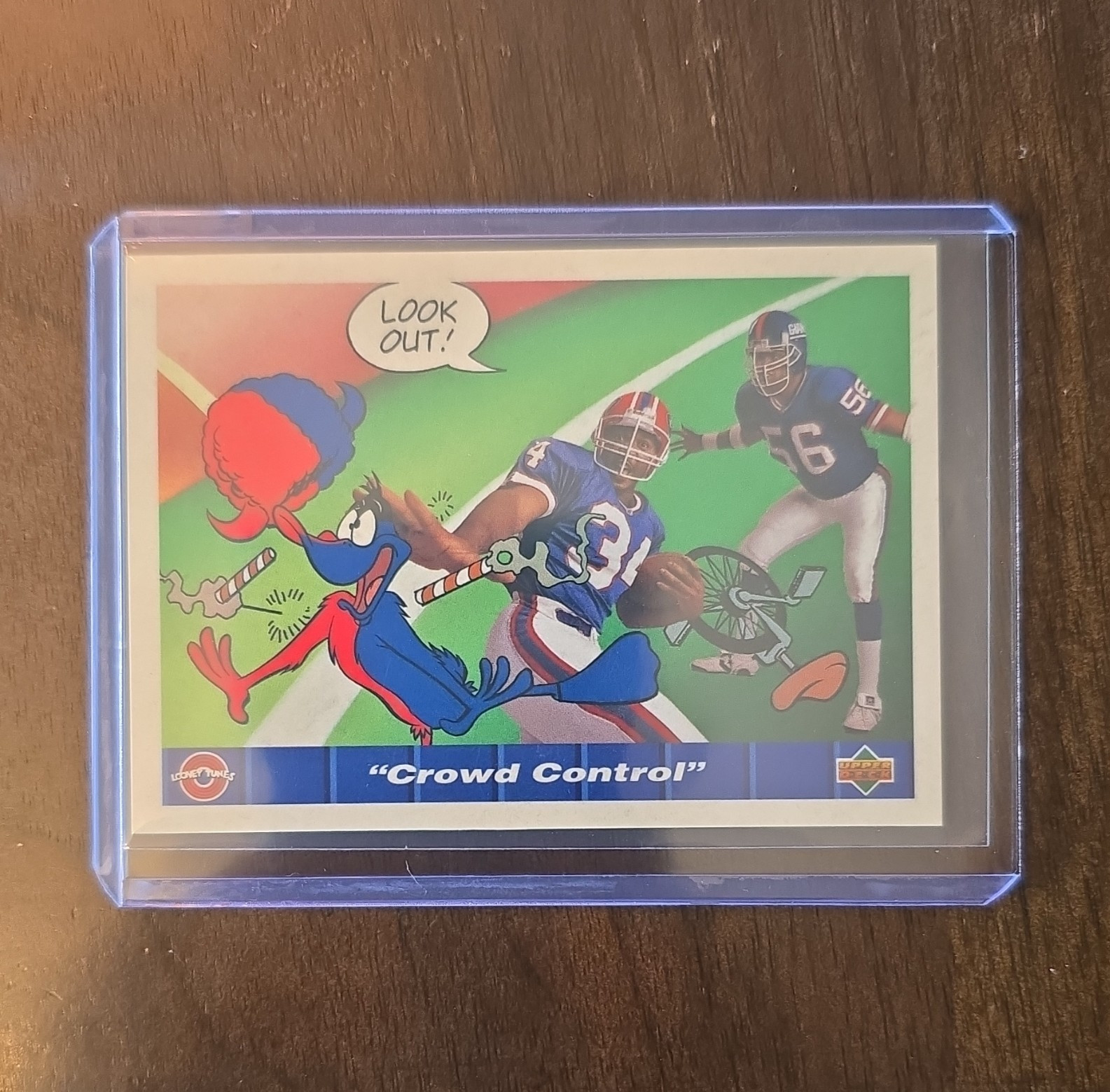 Upper Deck 1992 Comic Ball IV Lawrence Taylor Crowd Control #110 Giants NFL