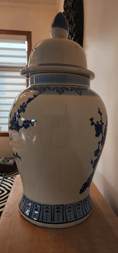 blue and white Spring Blossom Ceramic Chinese Style Large Vase/jar  60cm tall - image 3 of 4