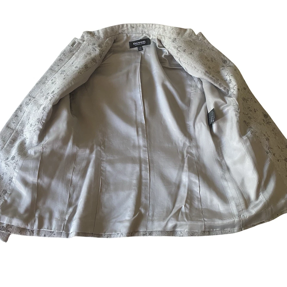 Emanuel Ungaro Wool Blend Floral Jacquard Skirt Suit Set Gray Sz 2 Korea Vintage - Image 4 of 4
