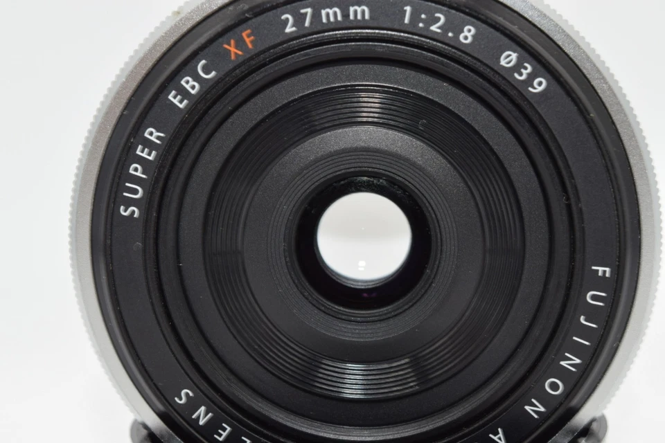 Lente asférica FUJIFILM Fujinon XF 27mm f/2.8 Super EBC plateada de JAPÓN - Imagen 3 de 4