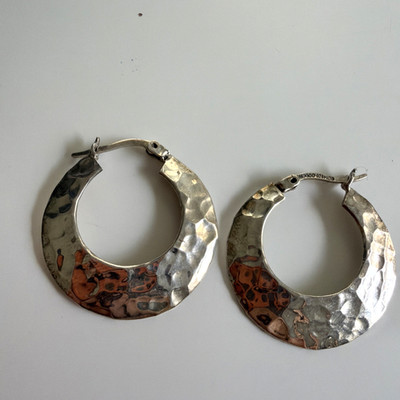 Mexico HOB House of Bangles Sterling Silver Hoop Earrings 4g Hammered Metal 1''