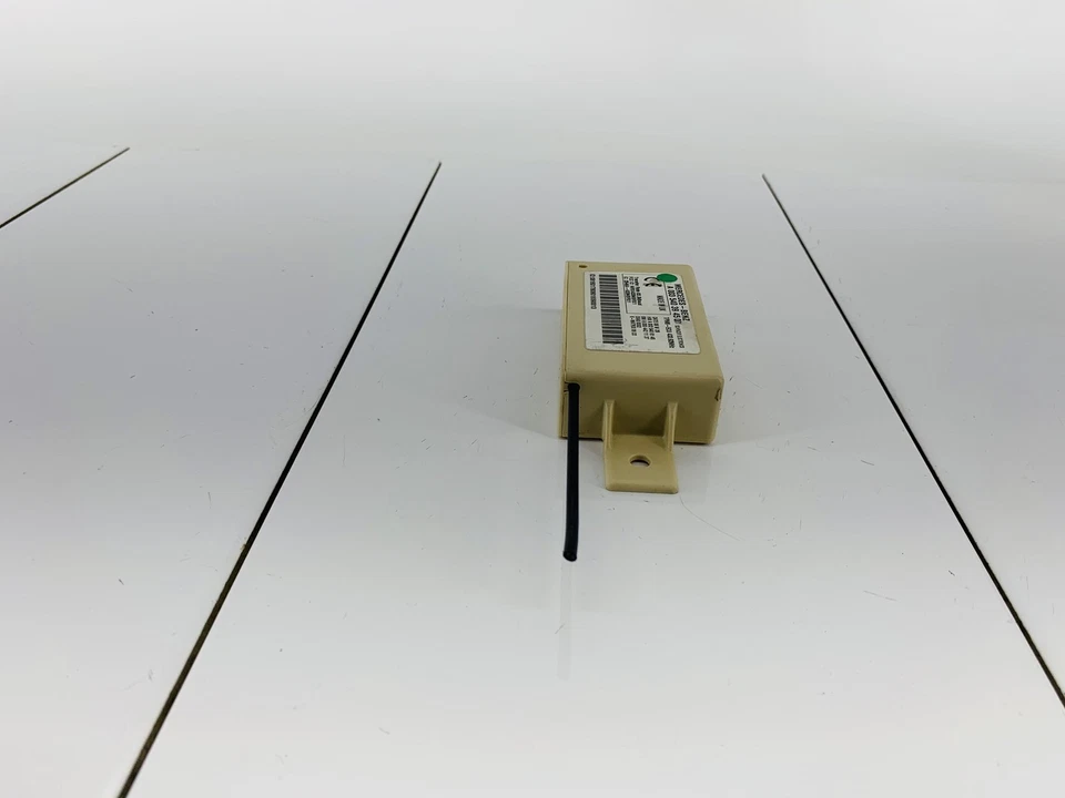 09-11 MERCEDES BENZ SLK300 轮胎压力监控模块 TPMS 原始设备制造商  — 第 3/4 张图片