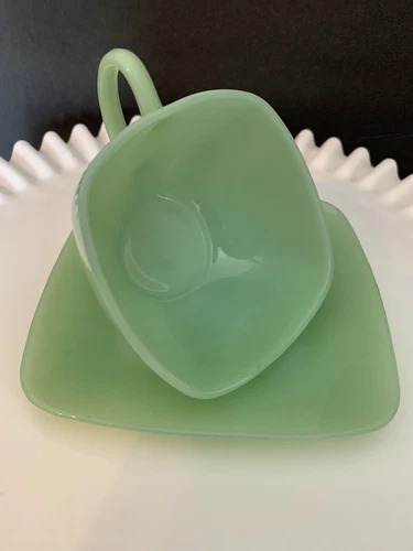 Vintage 1950s Fire King Jadeite Tea Cup & Saucer Charm Square