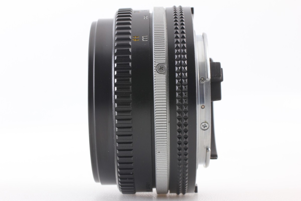 Late SN 443xxxx【Almost MINT】 Nikon Ai-s Nikkor 50mm F1.8