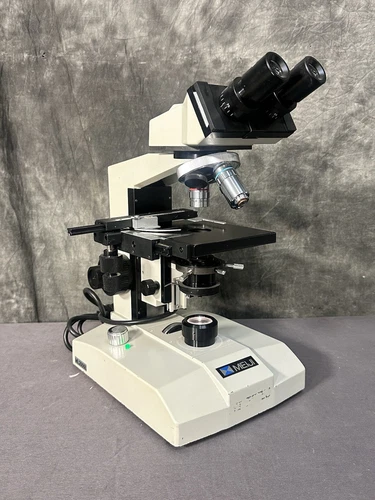 * Meiji ML2000L Binocular Compound Microscope w/ 3 Objectives