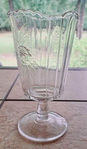Antique Circa 1880s Campbell Jones Rose Sprig Celery Crystal Footed Glass Vase - 第 1/6 張圖片
