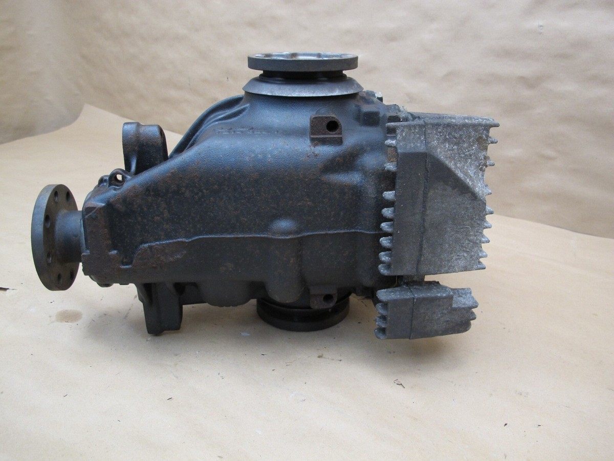 2003 BMW Z4 3.0i E85 Rear Differential Axle Carrier Assembly