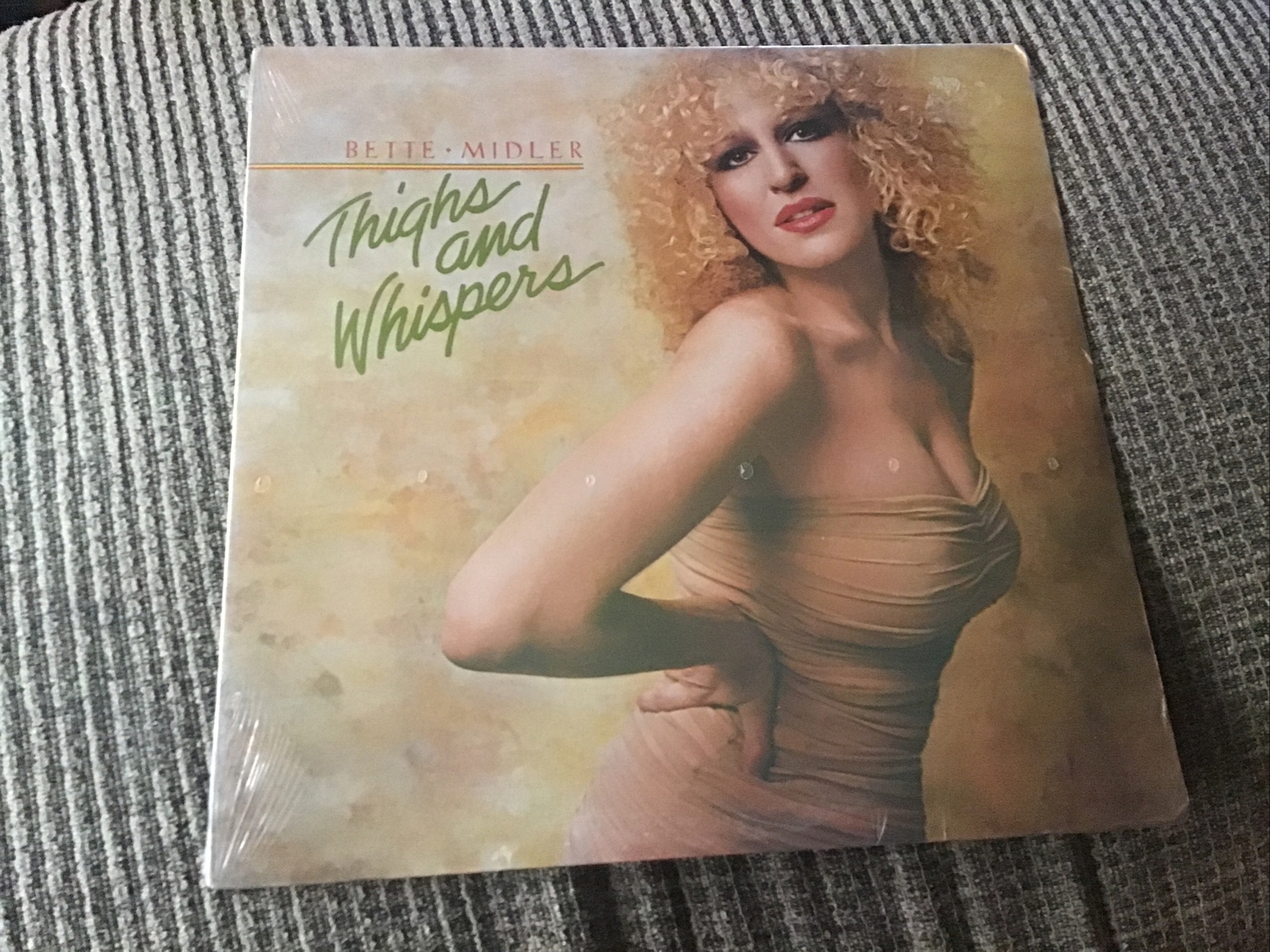 BETTE MIDLER THIGHS AND WHISPERS 1979 LP VINTAGE VINYL ATLANTIC PRINT 8TRX NEW!!