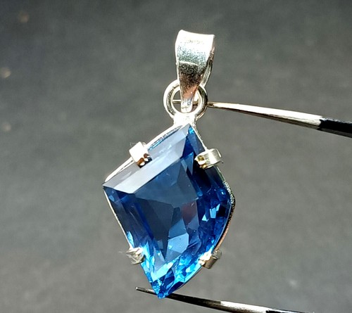 Certified 31.65 CT Natural Blue Sapphire Loose Gemstone Pendant In 925 Silver - Picture 6 of 13