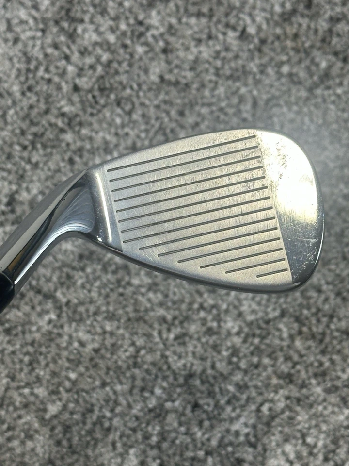 Wilson Staff C300 Gap Wedge Stiff Kbs Tour 105 buen estado Foto 3 de 4