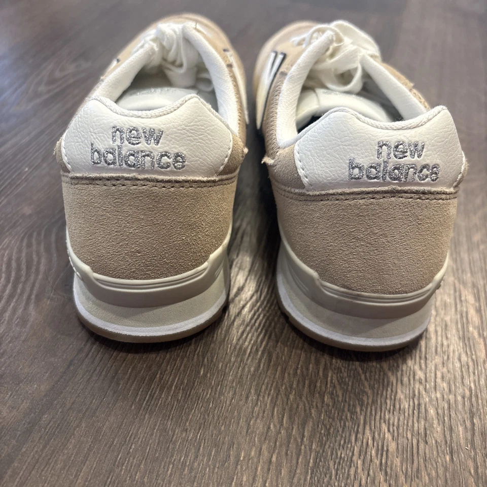 New Balance 996 Women’s Size 9 Tan Suede Sneakers - Image 3 of 4