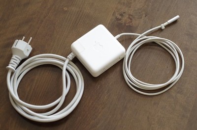 Original Apple MagSafe A1343 Netzteil Charger Ladeadapter 85W - guter Zustand