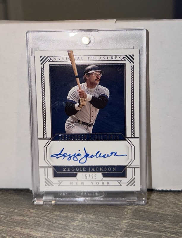 Panini National Treasures 2019 Reggie Jackson TMS-RE Auto New York Yankees /25