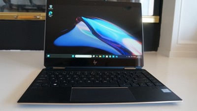 HP Spectre x360 13-AP0053DX i7-8550U 16GB RAM 256GB SSD UHD 4K touch. Blue.