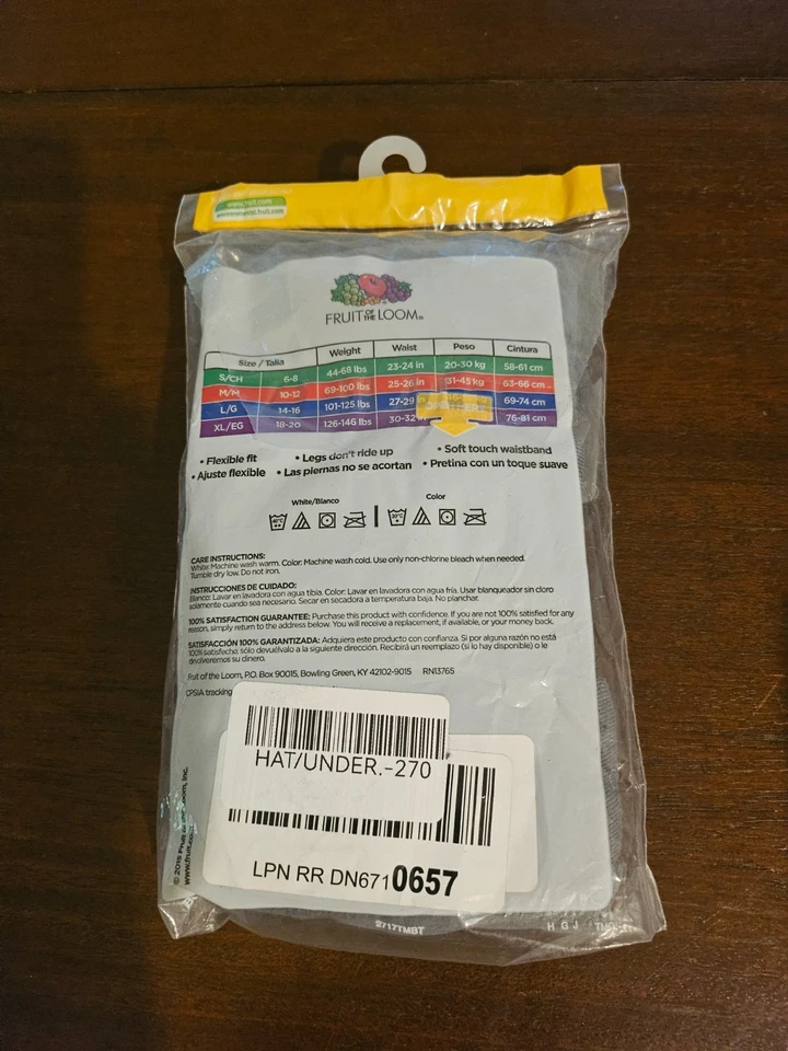 Paquete de 3 calzoncillos boxer grises de ajuste flexible sin etiquetas Fruit Of The Loom para niño talla S 6-8 Foto 2 de 2