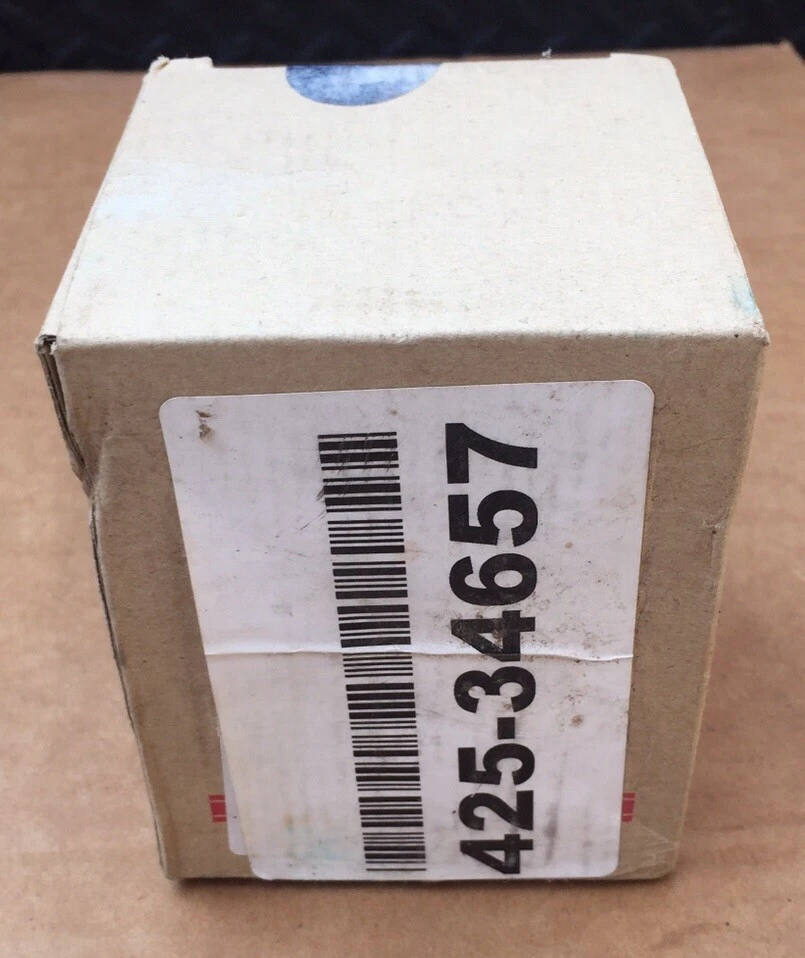 Mustang Gehl 425-34657 / Yanmar 129402-22080 Nos Oem Pison W/ Rings. - Image 2 of 4