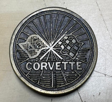 Vtg Chevy Corvette Flag Round Belt Buckle Wyoming Studio Art Works A-75 FLAKING