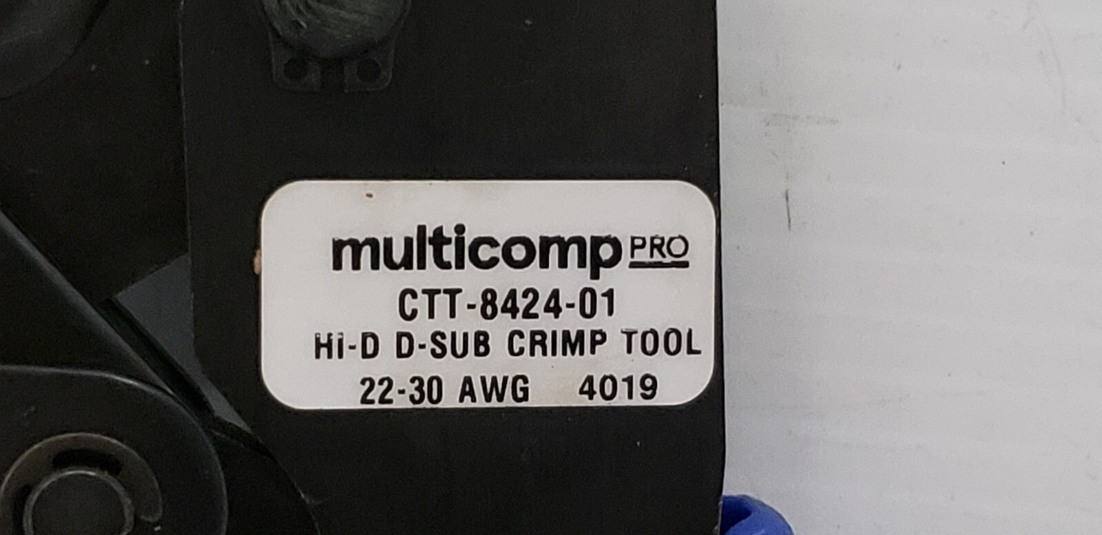 MULTICOMP CTT-8424-01 HAND CRIMP TOOL, BLUE MOULDED TEXTURED PLASTIC GRIPS, NIB