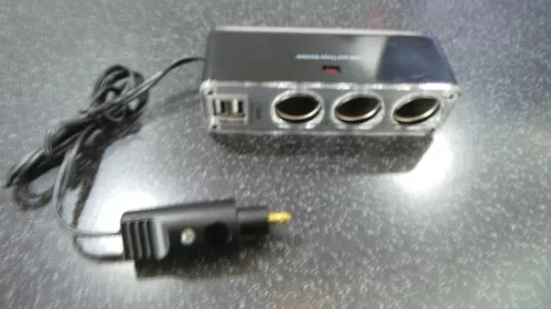 MOTORRAD 3 WEGE TWIN USB 12V HELLA STIL DIN CIG ZIGARETTENSTECKER STECKER ADAPTER 