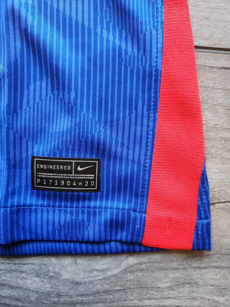 s-l1200.jpg s-l1200.jpg