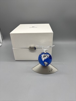 Swarovski Crystal Planet Millennium Edition 2000 Globe w/ Dove #238985