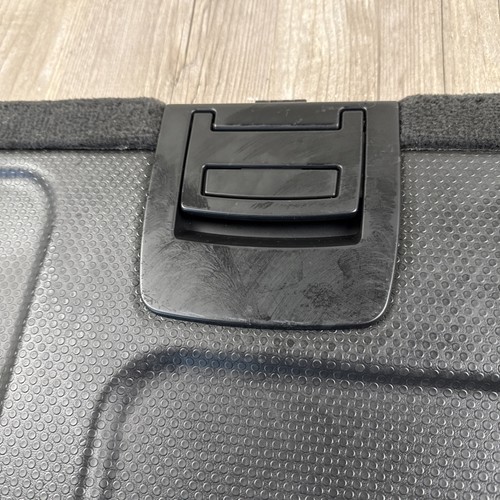 04-10 BMW E83 X3 SAV Rear Trunk Boot Floor Carpet Reversible Black OEM - Picture 7 of 8