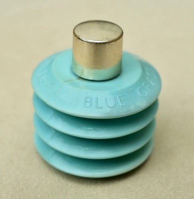 Vintage Elizabeth Arden Blue Grass Talkum Talkum Powder Puffer
