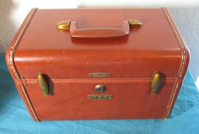 samsonite vanity case