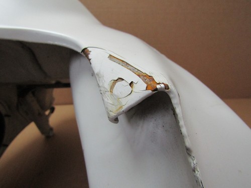 BMW R1150GS Adventure 2005 41,869 miles petrol fuel tank #dented# (7391) - Picture 7 of 16