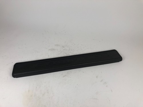 Chevrolet Camaro avant Droit Côté Intérieur Step Bord Housse 917326291 - Photo 1/9