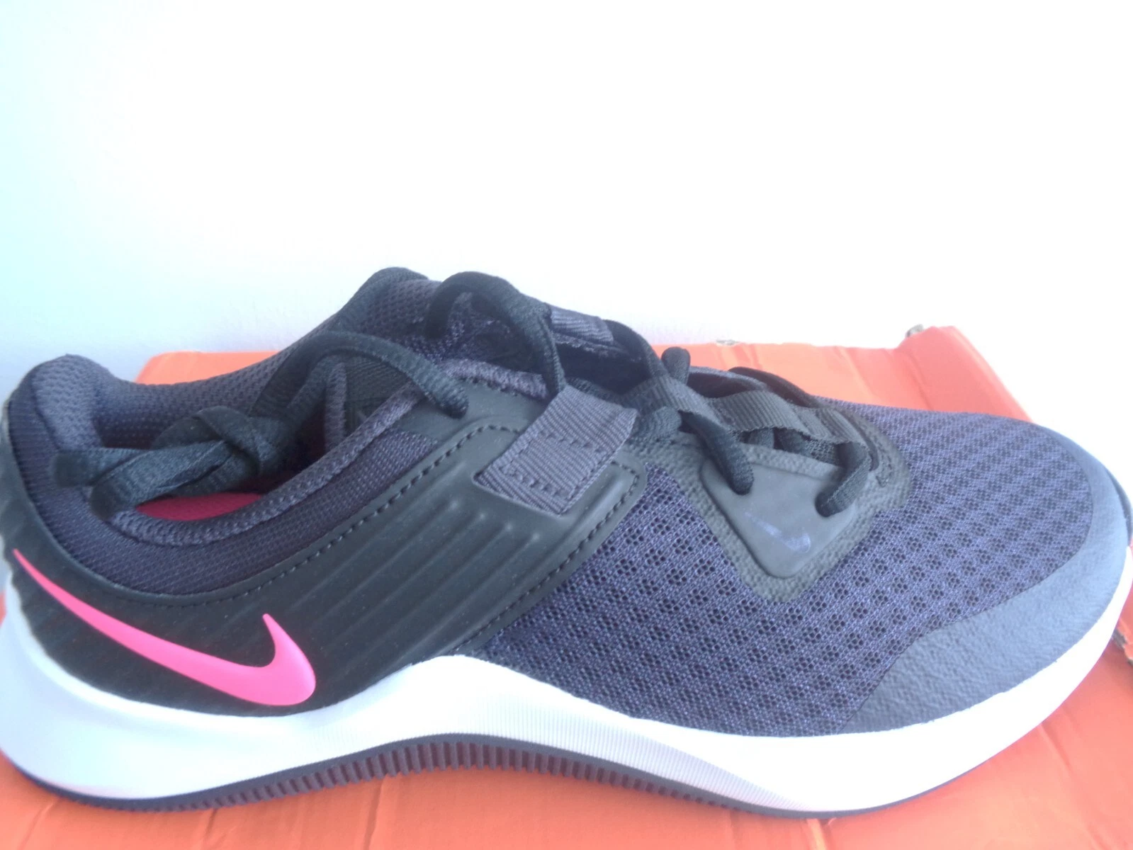 Scarpe da ginnastica Nike MC Trainer donna CU3584 500 uk 6 eu 40 us 8 5 NUOVE + SCATOLA