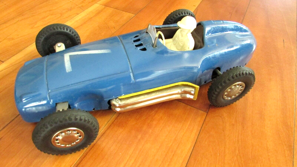 1960 s Marx Linemar Mercedes  friction Race Car Japan #7 Silver Arrow rare find