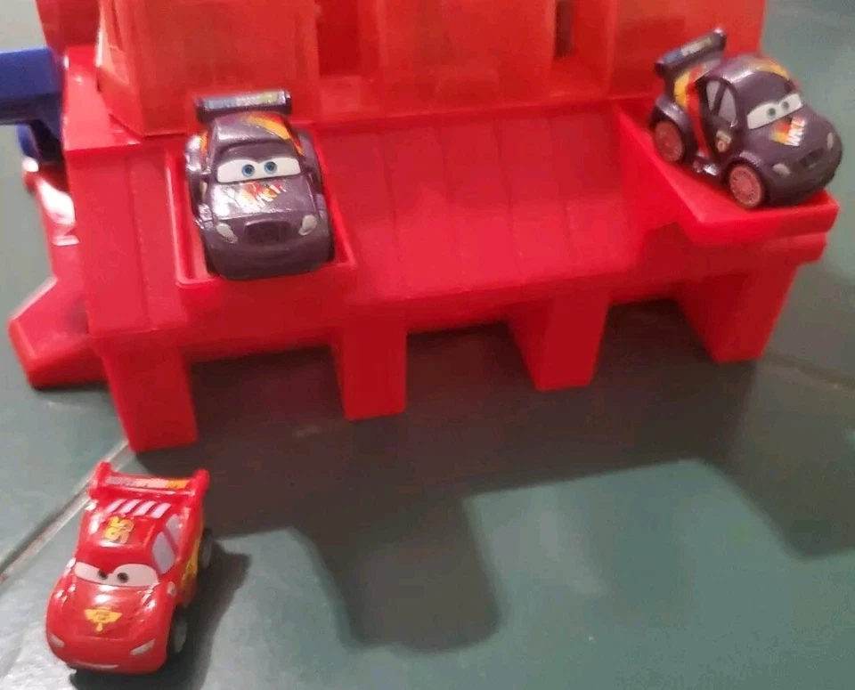 Disney Pixar Cars - Micro Drifters World Grand Prix Multi-Car Launcher 2013 3 Ca - Image 3 of 4