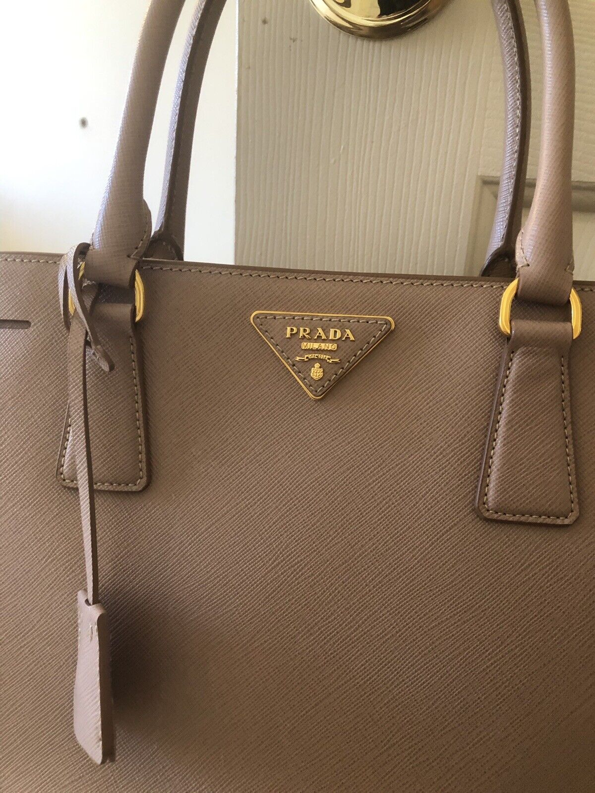 prada beige bag