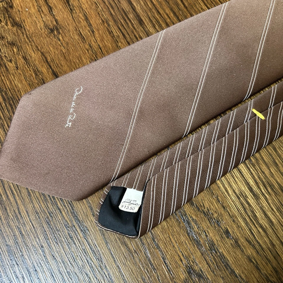 Oscar de la Renta 复古棕色绑带霜对比 — 第 3/4 张图片