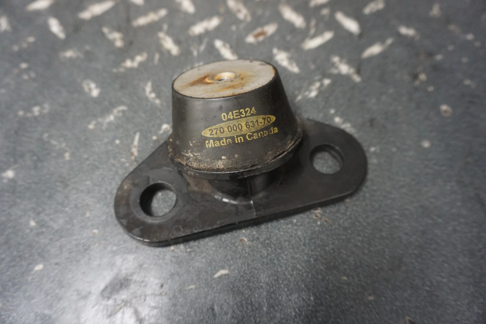 2004-2005 Sea-Doo OEM Engine Motor Rubber Mount Freshwater 3D RFI 270000631