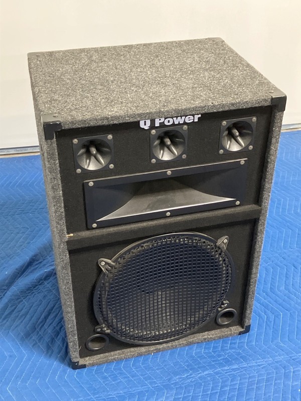Q Power PA 15" Floor Speaker **LOCAL PICK UP ONLY**