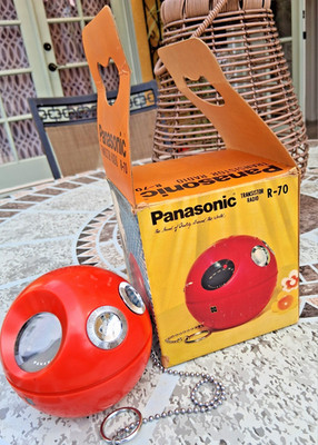 Vintage PANASONIC PANAPET  1970's AM Transistor RADIO Ball Orange w/BOX Stickers