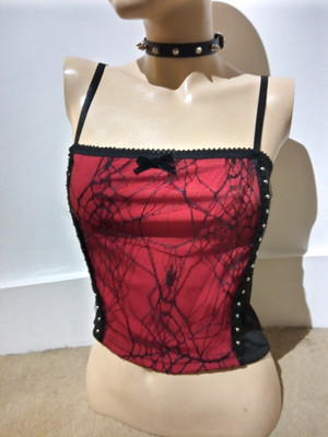 Punk style  ️Red and Black Spider Webs ️ stretchy vest top Small size 8-10