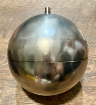 8 In Stainless Float Balls (READ) Used Gently