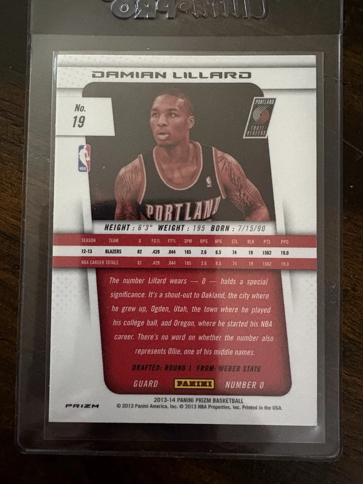 2013-14 Panini Prizm Basketball Damian Lillard Red Prizm #19 Trail Blazers - Image 2 of 2