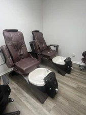 Pedicure Thrones & Manicure Station