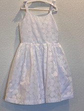 Beautiful Gymboree White Flounce Dress Size 5 Floral Print Bow Ties Shoulder