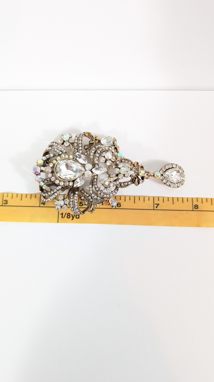 Large Elegant Dangle Rhinestone Brooch - image 8